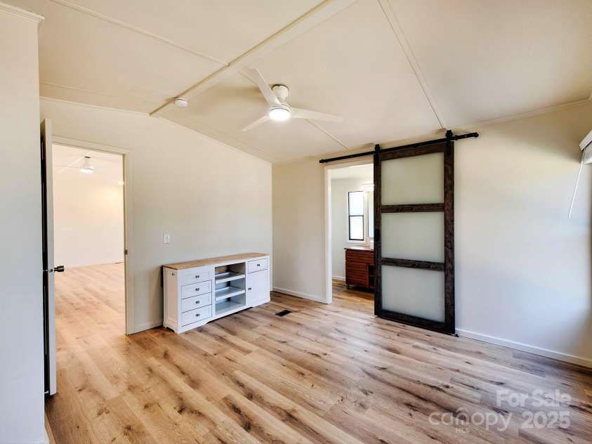 1038 Gold Mine Drive, Catawba, NC 28609.  MLS# CAR4265283, YatesRealty ID 16724. Primary Bedroom