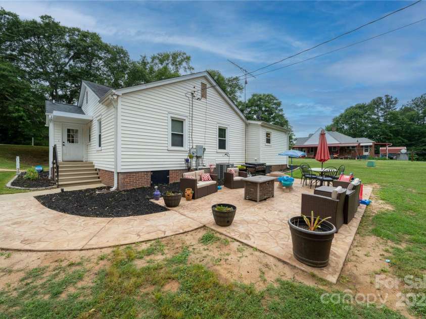 416 Main Street, Mooresboro, NC 28114.  MLS# CAR4193409, YatesRealty ID 16726. Rear