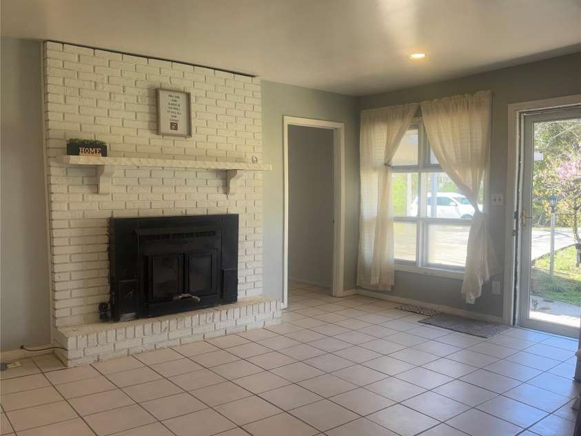 39058 NC 740 Highway, New London, NC 28127.  MLS# CAR4238143, YatesRealty ID 16728. ENTRY WAY