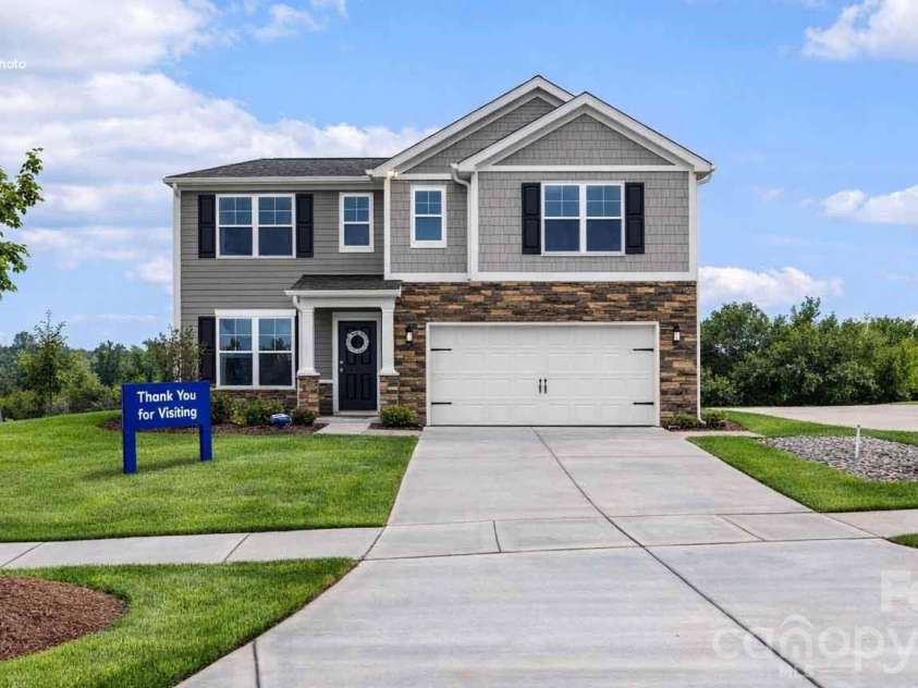 500 Blackpool Court, Monroe, NC 28112.  MLS# CAR4369582, YatesRealty ID 16729. 
