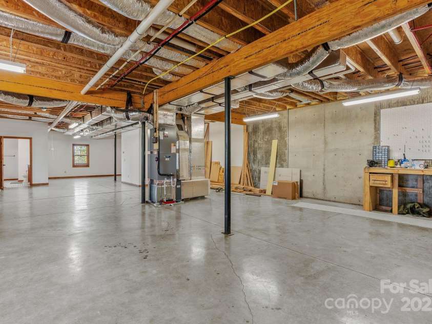 498 Pinnacle Parkway, Union Mills, NC 28167.  MLS# CAR4245645, YatesRealty ID 16732. 