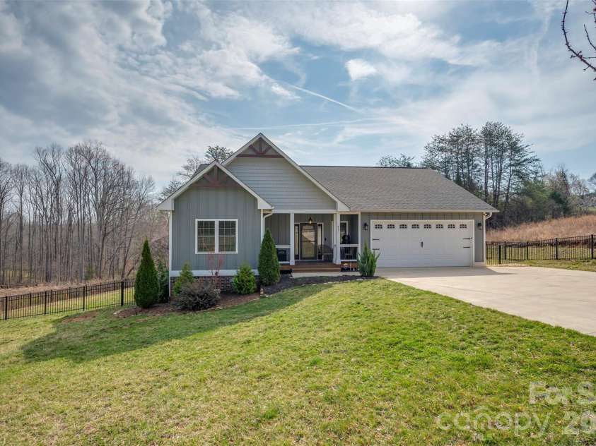 457 Edwards Street Extension, Rutherfordton, NC 28139.  MLS# CAR4350340, YatesRealty ID 16733. 