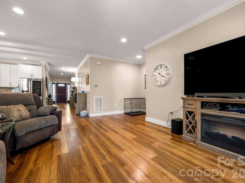 457 Edwards Street Extension, Rutherfordton, NC 28139.  MLS# CAR4350340, YatesRealty ID 16733. 