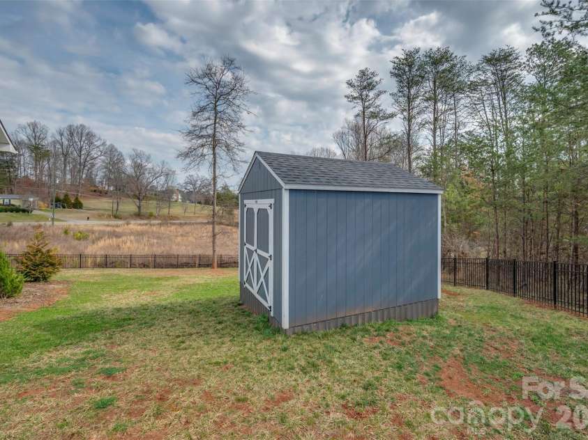 457 Edwards Street Extension, Rutherfordton, NC 28139.  MLS# CAR4350340, YatesRealty ID 16733. 