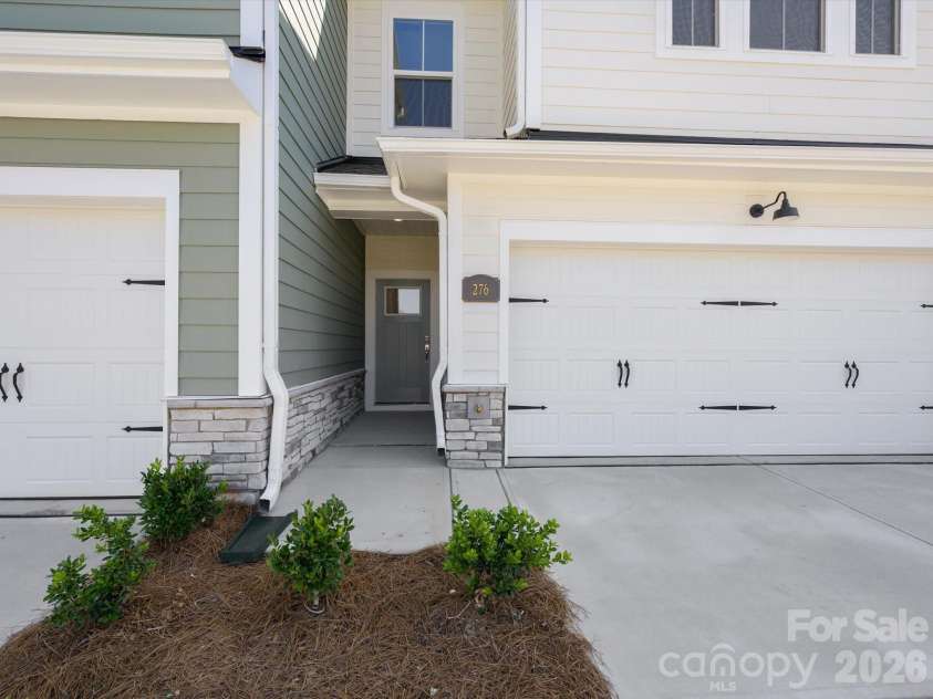276 Alluvium Lane, Waxhaw, NC 28173.  MLS# CAR4371540, YatesRealty ID 16734. 