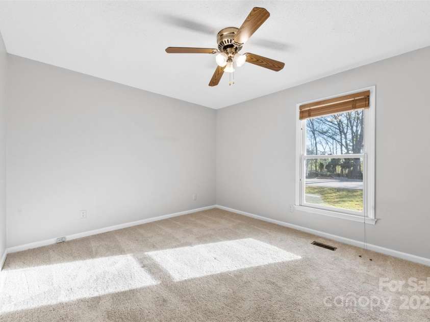 2124 Marquesas Avenue, Tega Cay, SC 29708.  MLS# CAR4241367, YatesRealty ID 16735. 