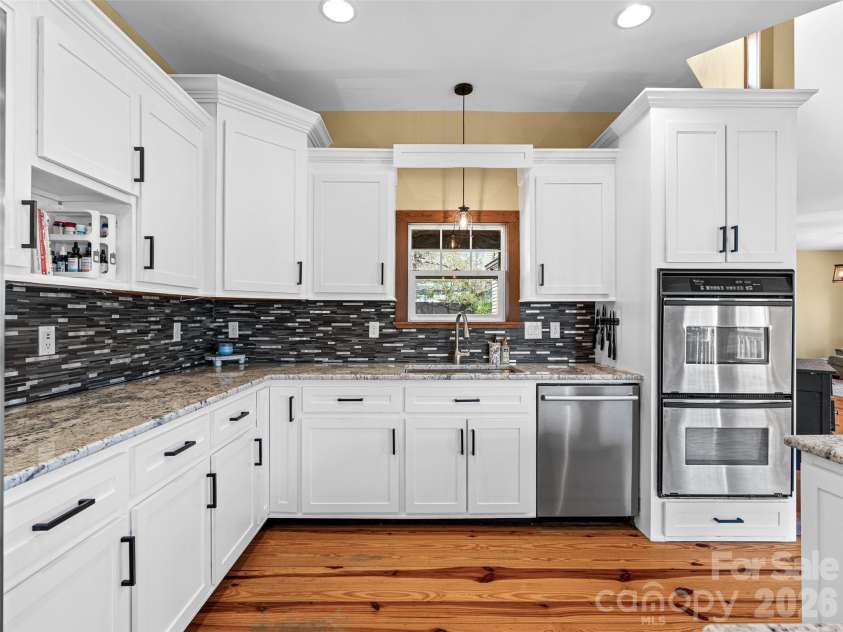 6 Jackson Cove Road, Leicester, NC 28748.  MLS# CAR4366780, YatesRealty ID 16735. 