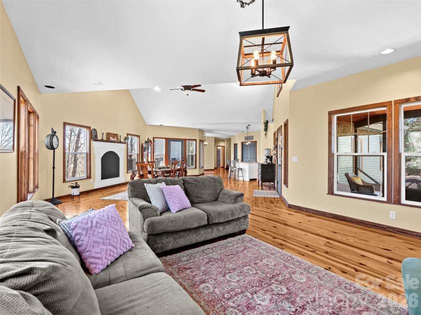 6 Jackson Cove Road, Leicester, NC 28748.  MLS# CAR4366780, YatesRealty ID 16735. 