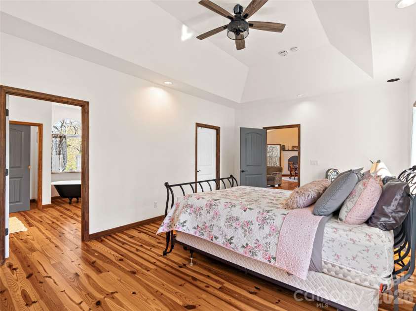 6 Jackson Cove Road, Leicester, NC 28748.  MLS# CAR4366780, YatesRealty ID 16735. 