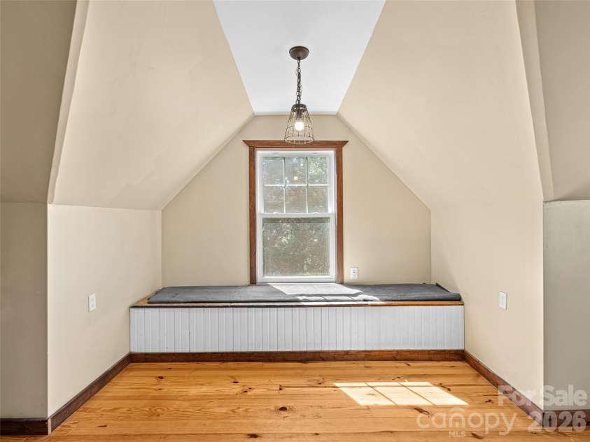 6 Jackson Cove Road, Leicester, NC 28748.  MLS# CAR4366780, YatesRealty ID 16735. 