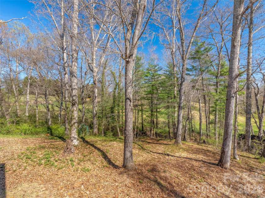 6 Jackson Cove Road, Leicester, NC 28748.  MLS# CAR4366780, YatesRealty ID 16735. 