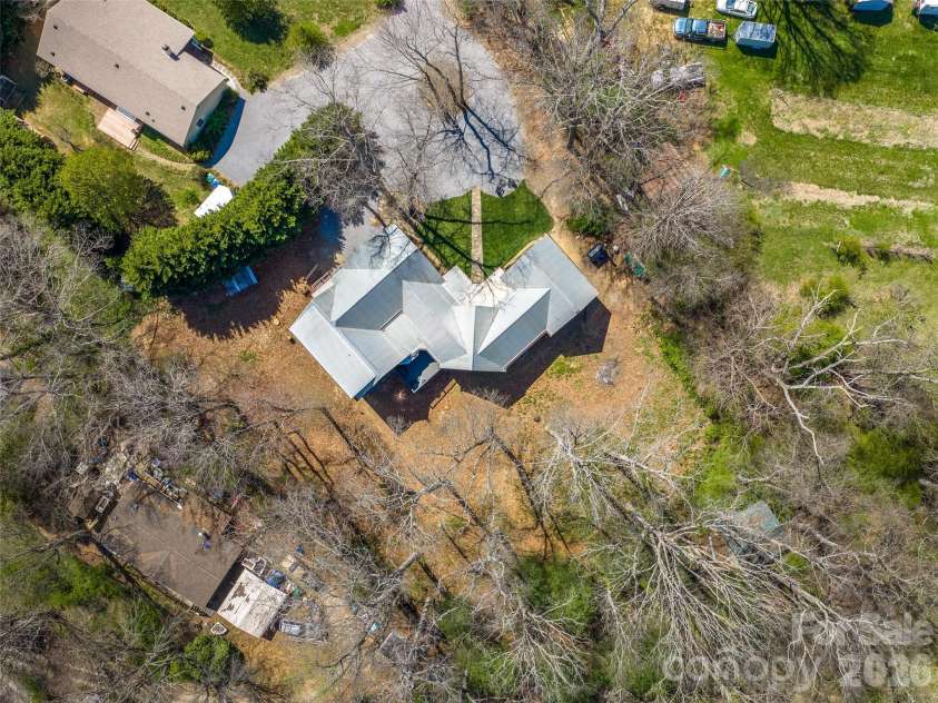 6 Jackson Cove Road, Leicester, NC 28748.  MLS# CAR4366780, YatesRealty ID 16735. 