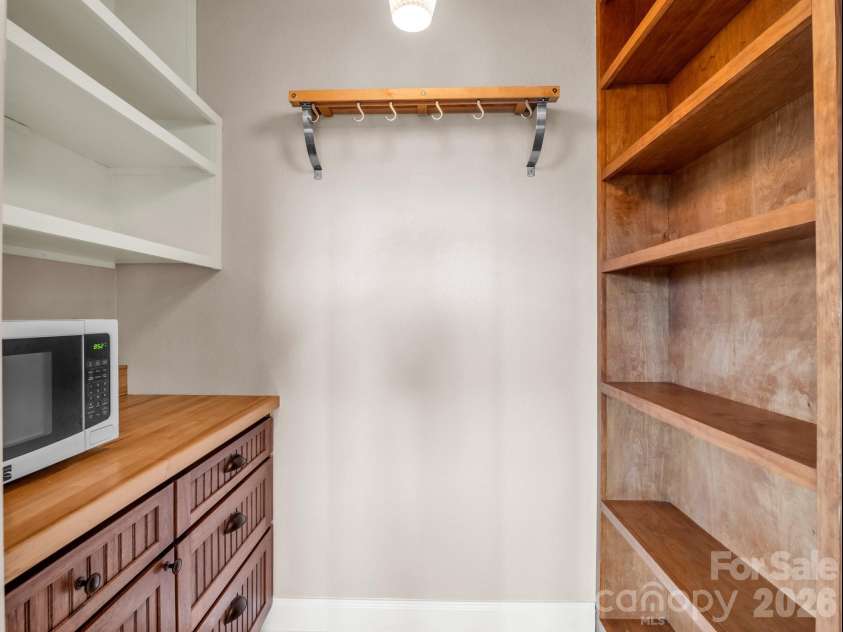 111 Arabesque Way, Lake Lure, NC 28746.  MLS# CAR4371299, YatesRealty ID 16736. 