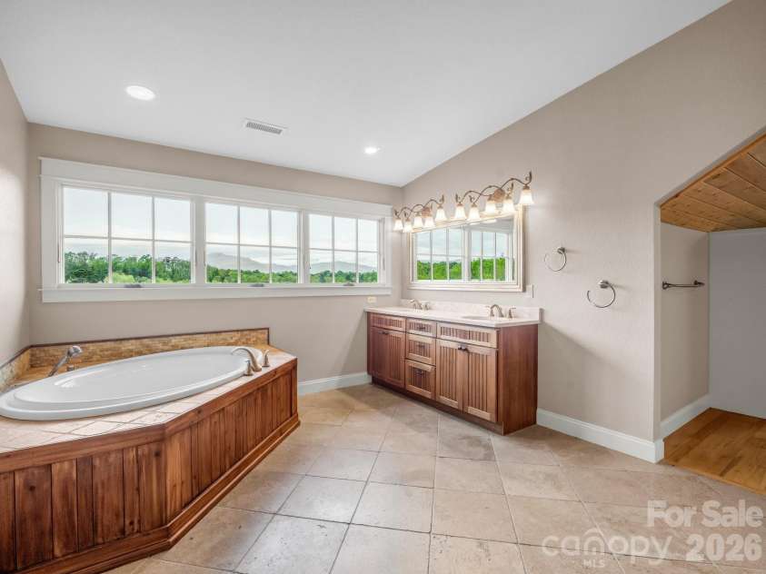 111 Arabesque Way, Lake Lure, NC 28746.  MLS# CAR4371299, YatesRealty ID 16736. 