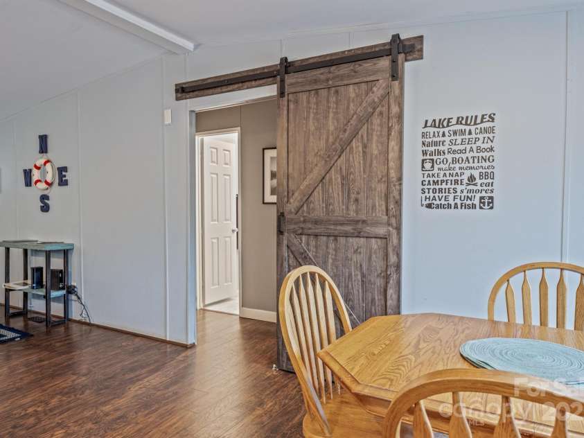 113 Hidden Lane, Mooresville, NC 28117.  MLS# CAR4241849, YatesRealty ID 16736. Breakfast Area Open to Kitchen
