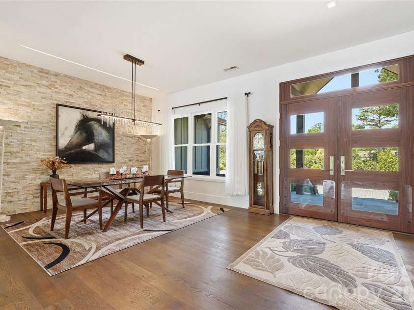 984 Mapleton Lane, Columbus, NC 28722.  MLS# CAR4374684, YatesRealty ID 16737. 