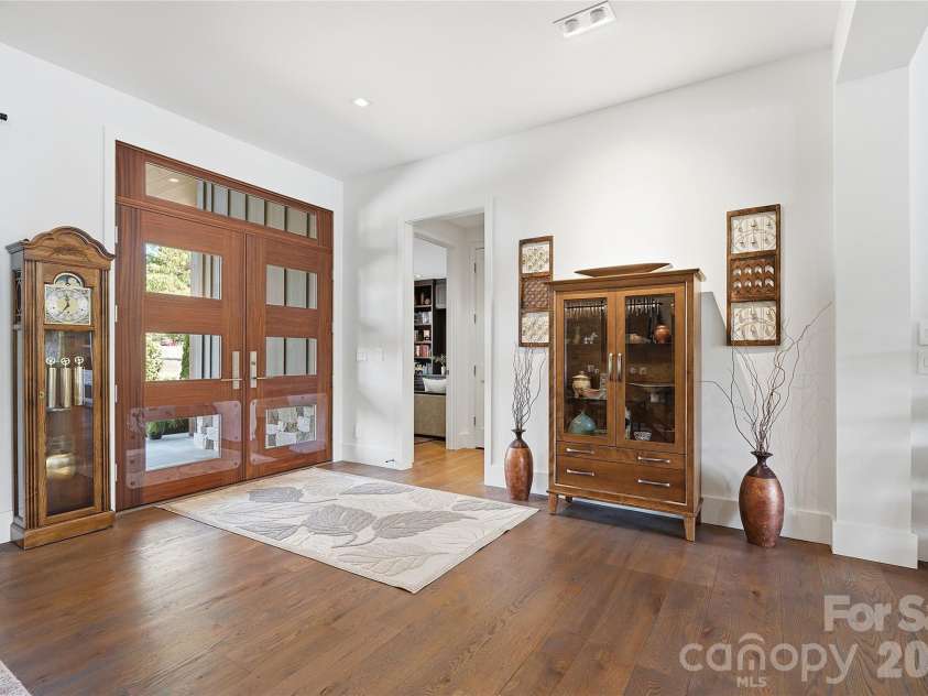 984 Mapleton Lane, Columbus, NC 28722.  MLS# CAR4374684, YatesRealty ID 16737. 