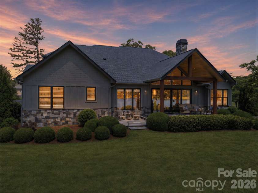 984 Mapleton Lane, Columbus, NC 28722.  MLS# CAR4374684, YatesRealty ID 16737. 
