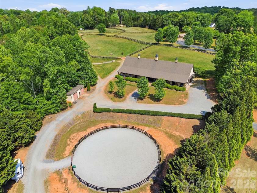 984 Mapleton Lane, Columbus, NC 28722.  MLS# CAR4374684, YatesRealty ID 16737. Stable and Ridding ring