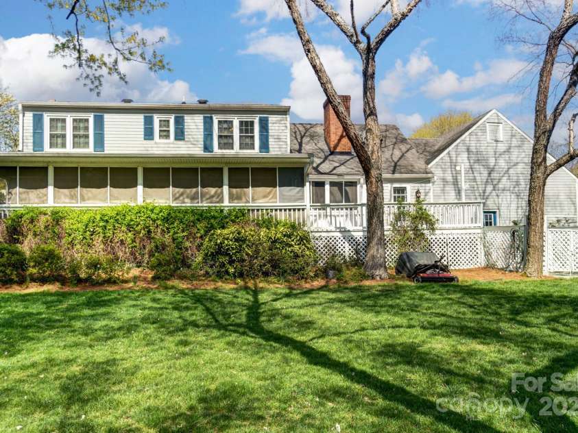 1207 Chadbourne Avenue, Concord, NC 28027.  MLS# CAR4223008, YatesRealty ID 16738. 