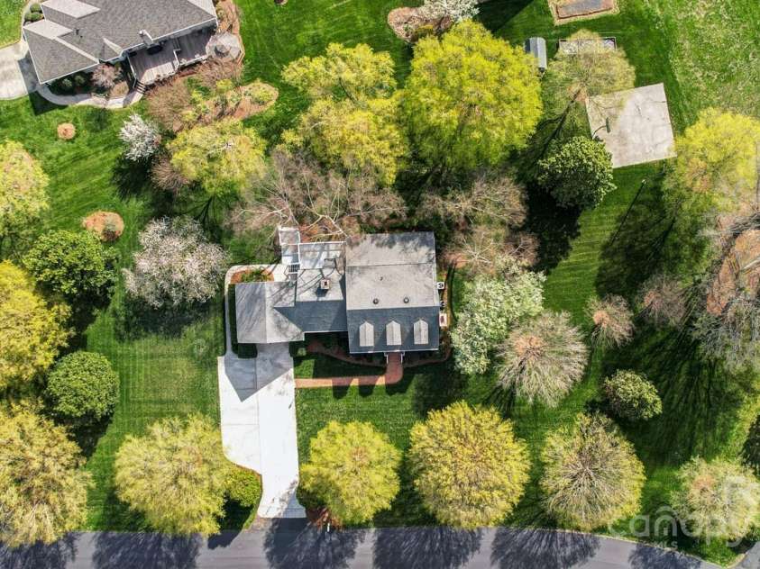 1207 Chadbourne Avenue, Concord, NC 28027.  MLS# CAR4223008, YatesRealty ID 16738. 