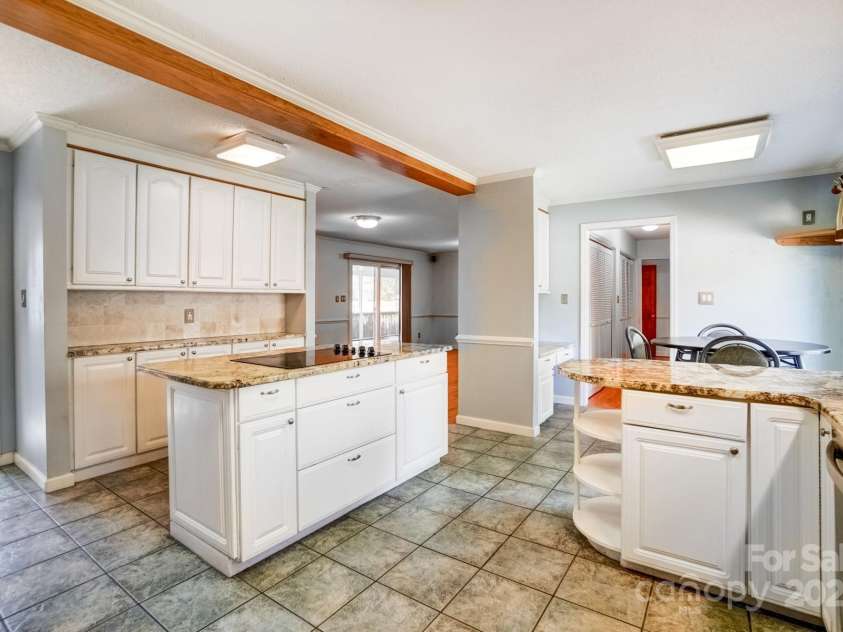 1207 Chadbourne Avenue, Concord, NC 28027.  MLS# CAR4223008, YatesRealty ID 16738. 