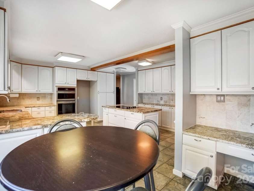 1207 Chadbourne Avenue, Concord, NC 28027.  MLS# CAR4223008, YatesRealty ID 16738. 