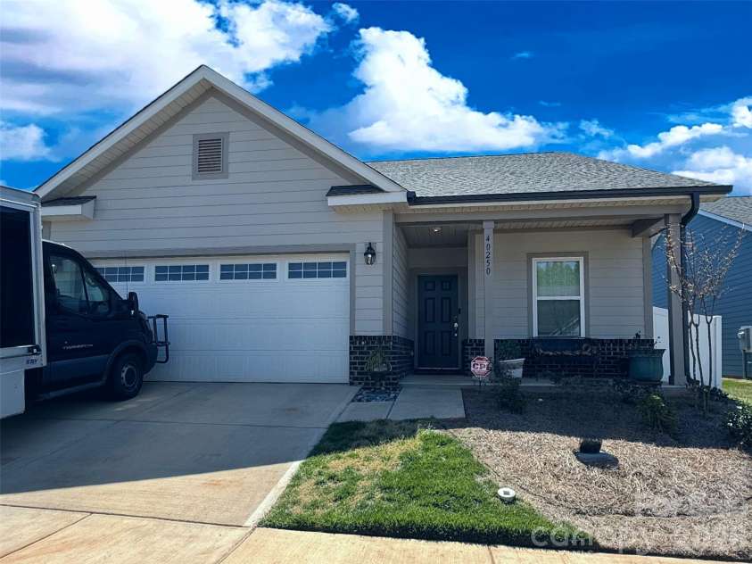 40250 Crooked Stick Drive, Lancaster, SC 29720.  MLS# CAR4371206, YatesRealty ID 16739. Front 