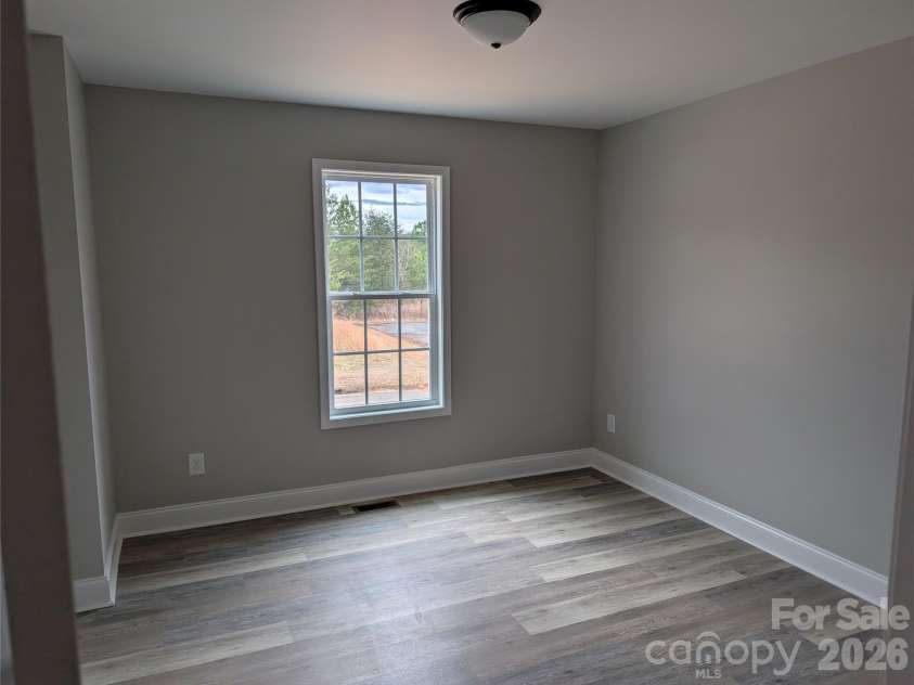 4178 Saltwood Drive, Hickory, NC 28602.  MLS# CAR4345718, YatesRealty ID 1674. 3rd Bedroom