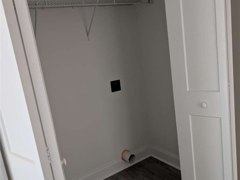 4178 Saltwood Drive, Hickory, NC 28602.  MLS# CAR4345718, YatesRealty ID 1674. Laundry Closet