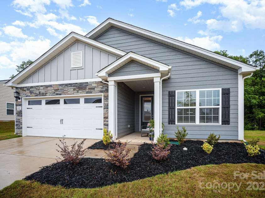107 Sina Street, Troutman, NC 28166.  MLS# CAR4257563, YatesRealty ID 16740. 