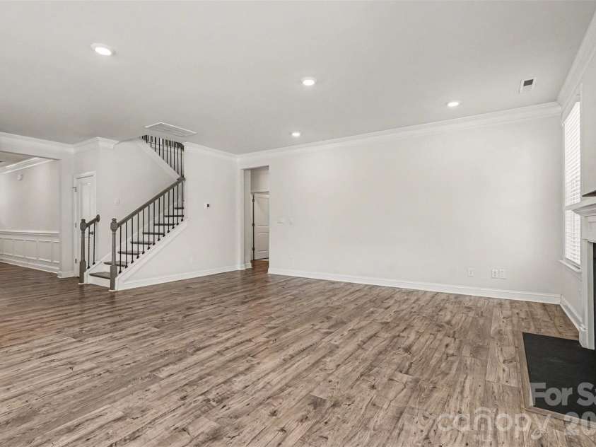 141 Hornbeam Lane, Mooresville, NC 28117.  MLS# CAR4374344, YatesRealty ID 16740. 