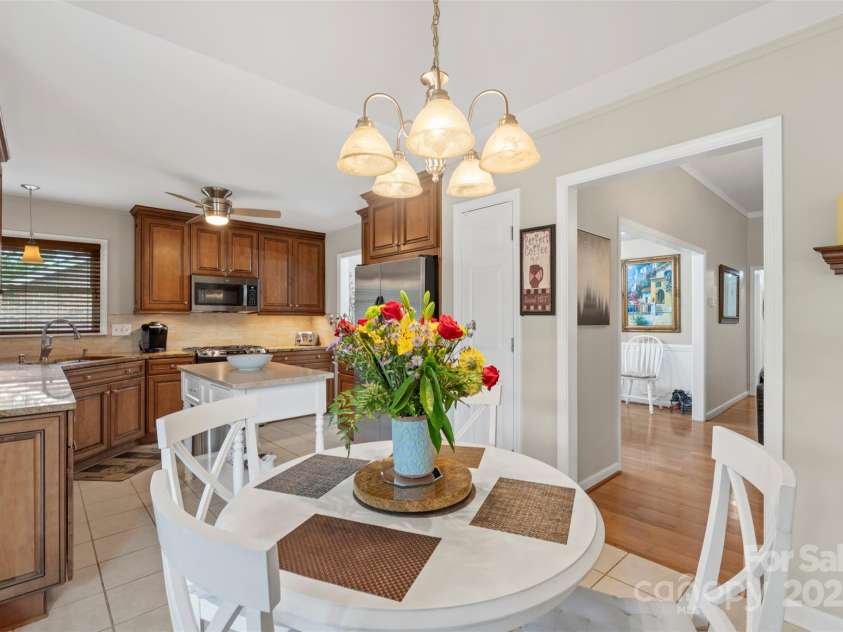 800 Isle Of Palms Court, Fort Mill, SC 29708.  MLS# CAR4264673, YatesRealty ID 16741. 