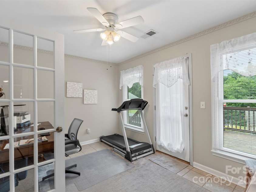 800 Isle Of Palms Court, Fort Mill, SC 29708.  MLS# CAR4264673, YatesRealty ID 16741. 