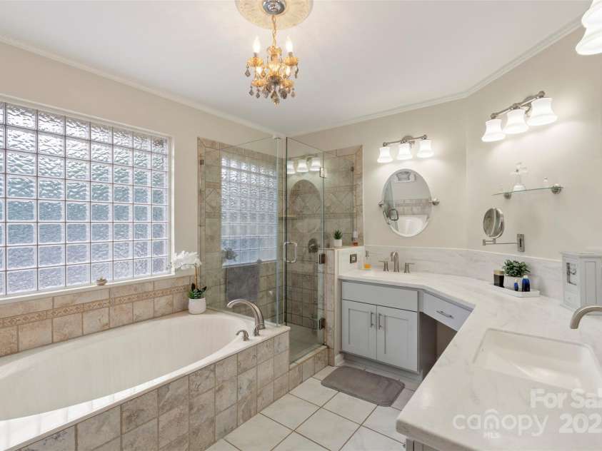800 Isle Of Palms Court, Fort Mill, SC 29708.  MLS# CAR4264673, YatesRealty ID 16741. 