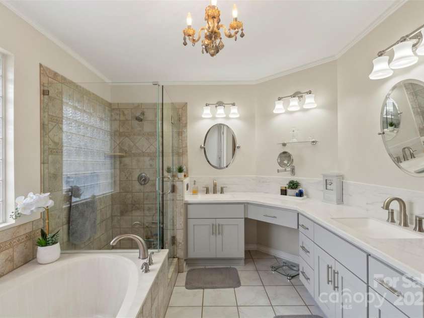 800 Isle Of Palms Court, Fort Mill, SC 29708.  MLS# CAR4264673, YatesRealty ID 16741. 