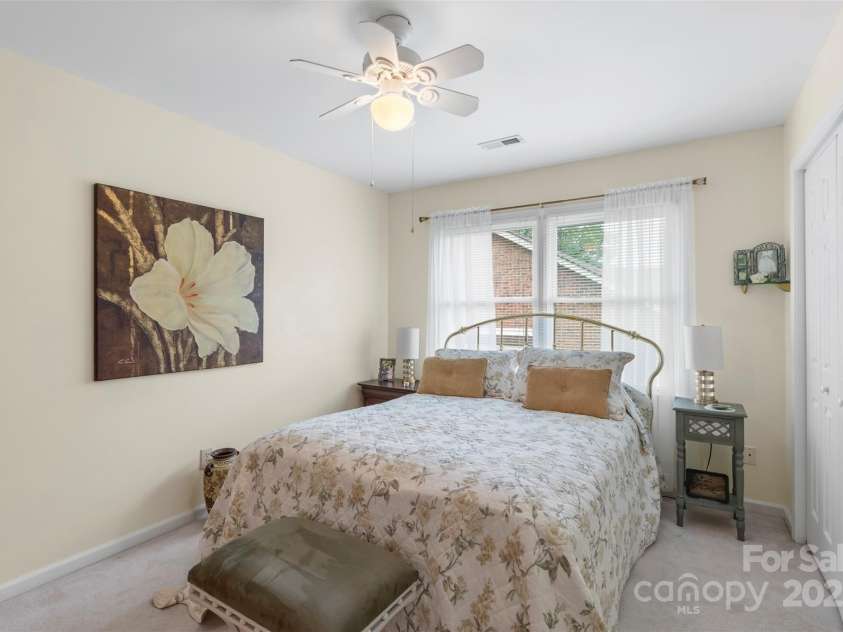 800 Isle Of Palms Court, Fort Mill, SC 29708.  MLS# CAR4264673, YatesRealty ID 16741. 