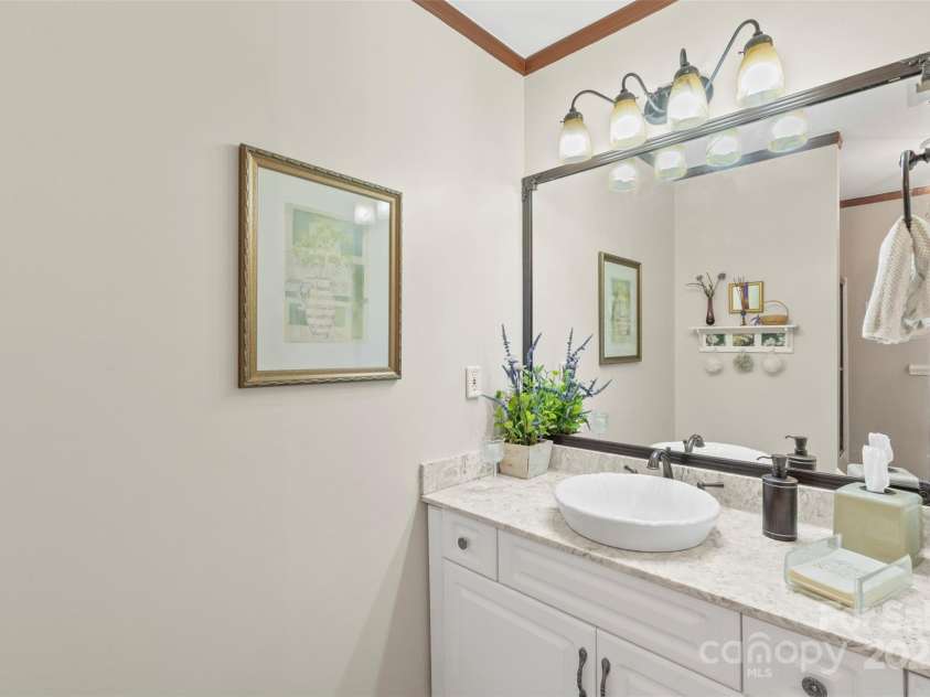 800 Isle Of Palms Court, Fort Mill, SC 29708.  MLS# CAR4264673, YatesRealty ID 16741. 