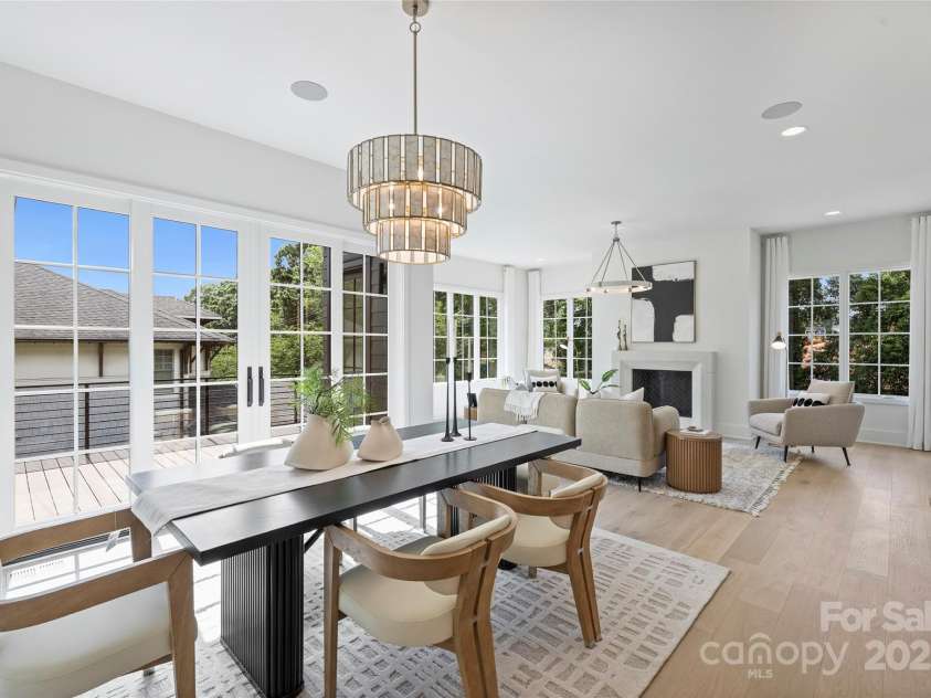 536 Hillside Avenue, Charlotte, NC 28209.  MLS# CAR4257595, YatesRealty ID 16742. 