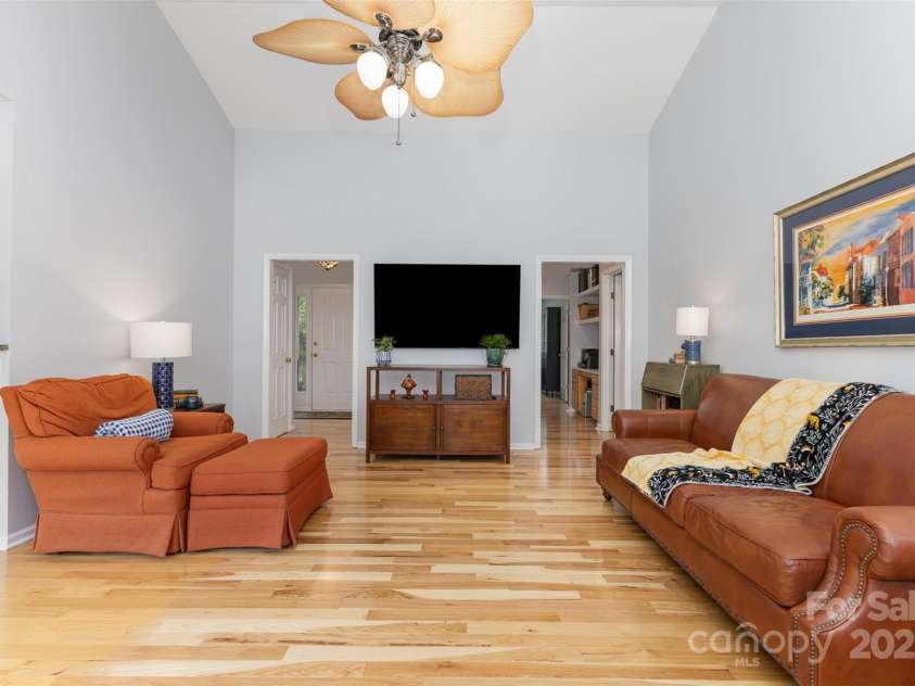 2906 Chapman Circle, Rock Hill, SC 29732.  MLS# CAR4256898, YatesRealty ID 16743. 
