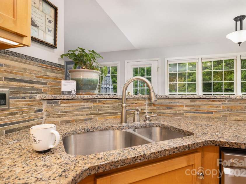2906 Chapman Circle, Rock Hill, SC 29732.  MLS# CAR4256898, YatesRealty ID 16743. 