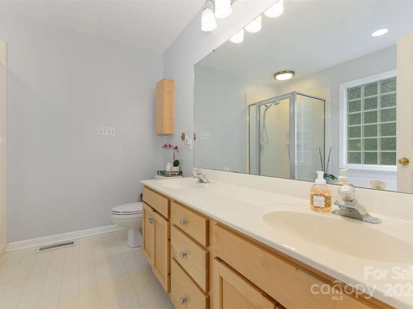 2906 Chapman Circle, Rock Hill, SC 29732.  MLS# CAR4256898, YatesRealty ID 16743. 