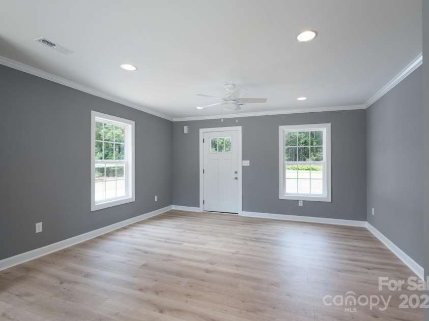 251 Hall Spencer Road, Catawba, SC 29704.  MLS# CAR4259030, YatesRealty ID 16744. 