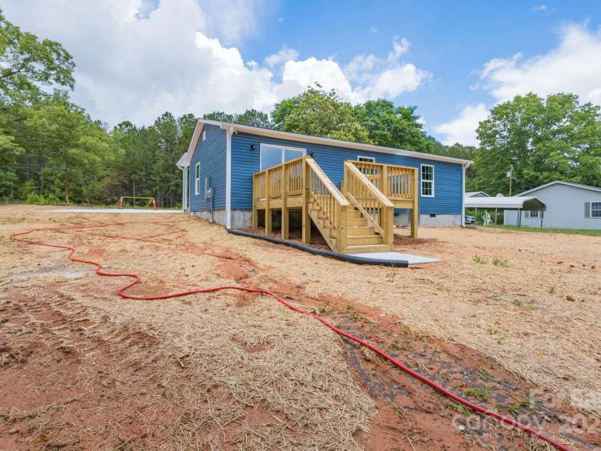 251 Hall Spencer Road, Catawba, SC 29704.  MLS# CAR4259030, YatesRealty ID 16744. 