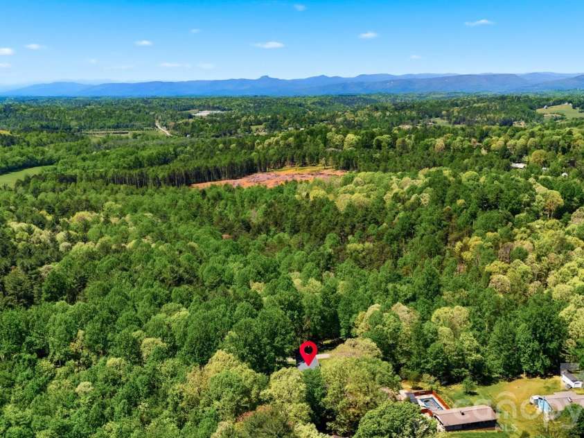 3441 Spencer Heights Place, Lenoir, NC 28645.  MLS# CAR4371926, YatesRealty ID 16744. 