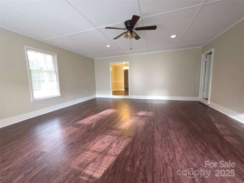 3316 Mckee Road, Charlotte, NC 28270.  MLS# CAR4258195, YatesRealty ID 16746. 
