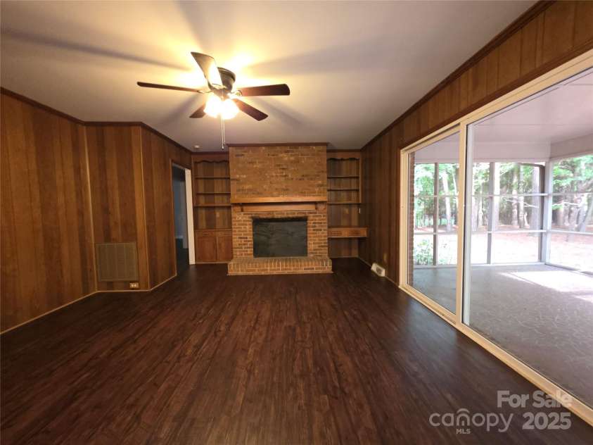 3316 Mckee Road, Charlotte, NC 28270.  MLS# CAR4258195, YatesRealty ID 16746. 