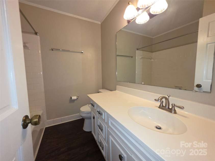 3316 Mckee Road, Charlotte, NC 28270.  MLS# CAR4258195, YatesRealty ID 16746. 
