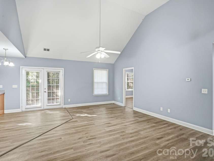 2432 Terra Drive, Gastonia, NC 28054.  MLS# CAR4367531, YatesRealty ID 16748. 