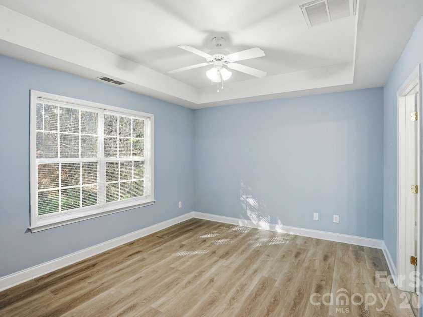 2432 Terra Drive, Gastonia, NC 28054.  MLS# CAR4367531, YatesRealty ID 16748. 